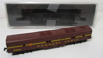 Con-Cor N 2869 Diesellok EMD E7 B-Unit Pennsylvania #5840B DUMMY OVP (1871F)
