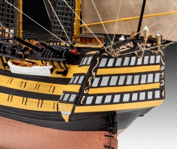 Revell 1:225 5767 GeschenksetBATTLE OF TRAFALGAR
