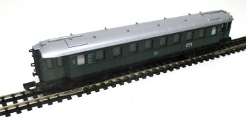 Spur N Arnold 3320 Personenwagen Eilzugwagen 2.KL DB OVP  (5712K)