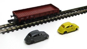 Spur N Arnold 0406 Niederbordwagen 2 Postautos DB OVP (6537K)