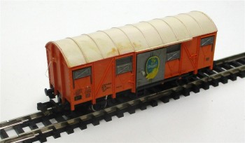 Spur N Fleischmann 8331 gedeckter Güterwagen Chiquita Bananen DB (5964k)