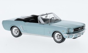 IXO 1:43 IXOCLC506N.22 Ford Mustang Convertible metallic hellblau, 1965,  -NEU