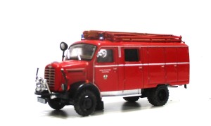 Atlas 1/72 LKW Borgwardt 2500 Feuerwehr Ismaning (53/90)