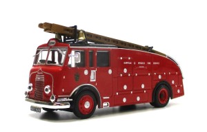 Atlas 1/72 LKW Commer Avenger Feuerwehr GB (45/08)