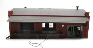Spur H0 Kleine Lagerhalle Backstein Fertigmodell 